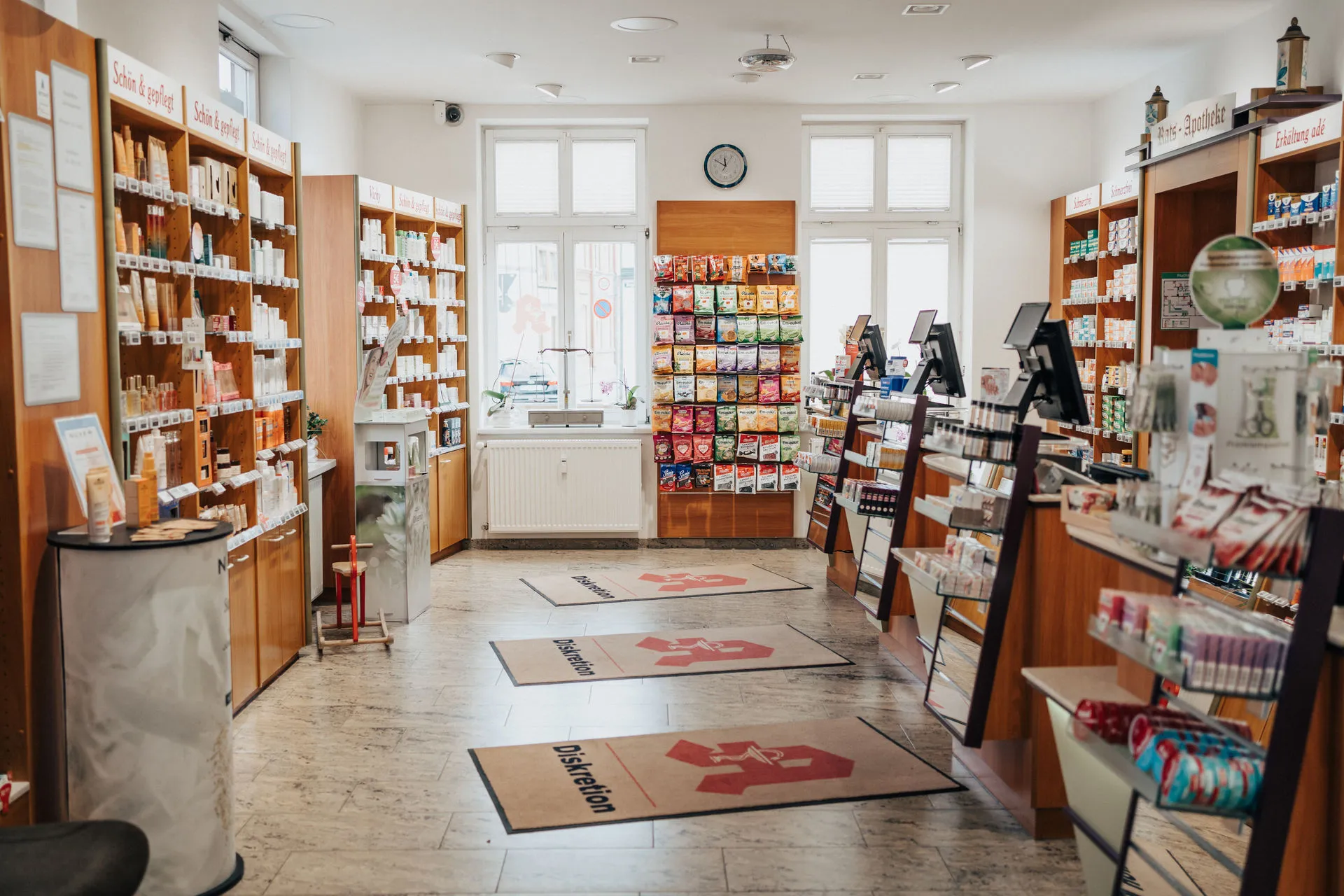 Apotheke innen Bild 1